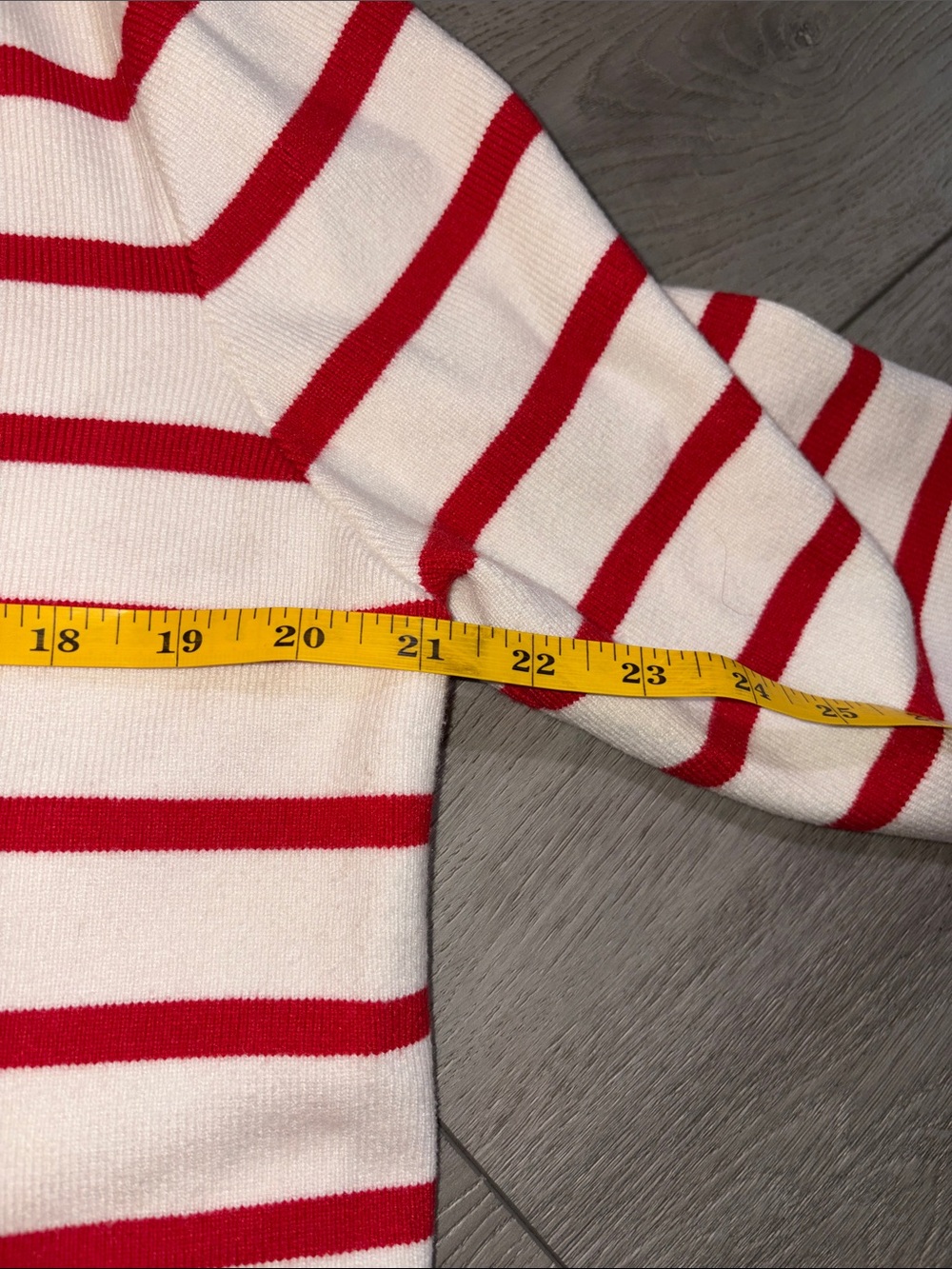 Latahuo Red & Ivory Striped Button Cardigan vintage size XL - Picture 4 of 6